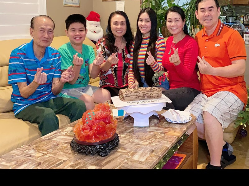 Ngọc Huyền cùng chồng con sống ở Mỹ trong những năm qua.