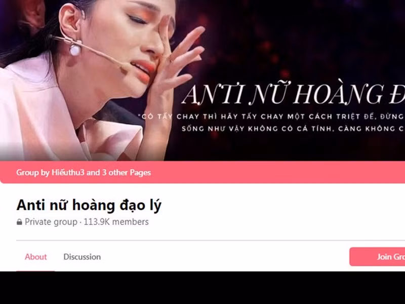 Cách đây gần 1 năm, Hương Giang bị antifan tẩy chay mạnh mẽ. Khi nữ ca sĩ chuyển giới tuyên chiến với antifan, cô càng bị ném đá. Để khép lại ồn ào, Hương Giang phải viết thư xin lỗi.