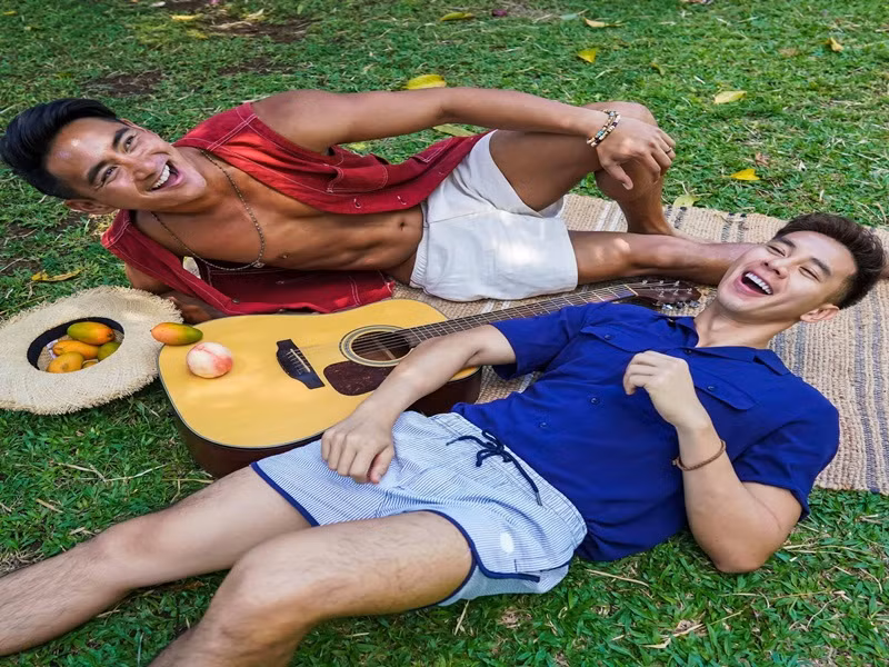 Cặp đôi ngày càng gắn bó một phần nhờ nhiều sở thích chung như khám phá thiên nhiên, yêu thích các môn thể thao, đi từ thiện.