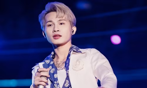 Jack bi to co con voi Thien An, “bat ca hai tay”