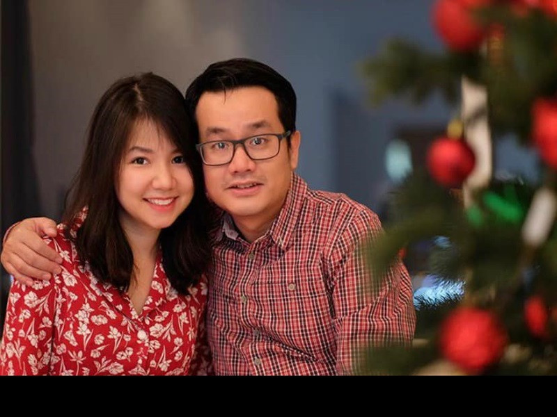 Theo Ngôi sao, hiện tại, vợ chồng Ngô Quỳnh Anh sinh sống tại một chung cư ở TP HCM. Trong thời điểm dịch bệnh, cô cố gắng giữ tinh thần lạc quan. Ngoài âm nhạc, nữ ca sĩ thích tập yoga, nấu ăn cho gia đình.