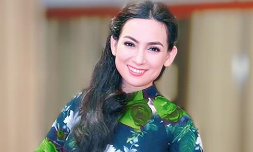 Lai xuat hien tin gia ve suc khoe Phi Nhung, quan ly len tieng