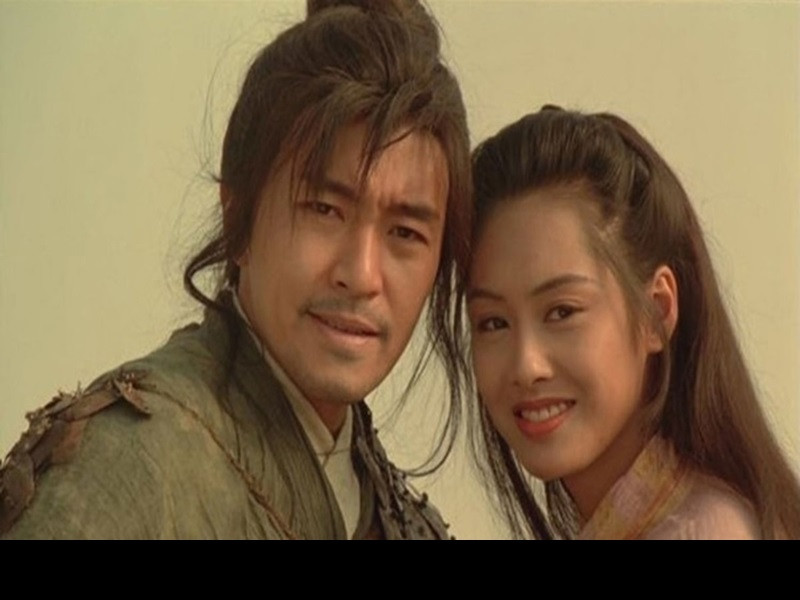 Gặp Châu Tinh Trì trên phim trường "Học cảnh Uy Long 2" năm 1991, Chu Ân có ấn tượng ban đầu không tốt về bạn diễn. Tuy nhiên, cô vẫn rơi vào lưới tình của nam diễn viên đào hoa. Ảnh: Vietnamnet