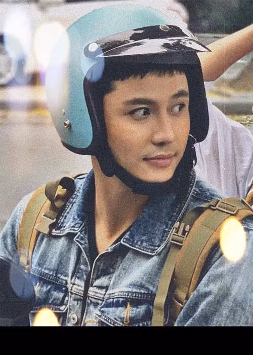 Thanh Sơn lọt top 5 đề cử Diễn viên nam ấn tượng tại VTV Awards 2021. Đầu năm, anh vào vai Thiên - học viên kiêu ngạo trong lớp phi công quân sự trong phim “Yêu hơn cả bầu trời”. Hiện tại, Thanh Sơn đóng chính phim “11 tháng 5 ngày”. Trong khi đó, năm ngoái, anh tham gia phim “Tình yêu và tham vọng" và "Đừng bắt em phải quên".