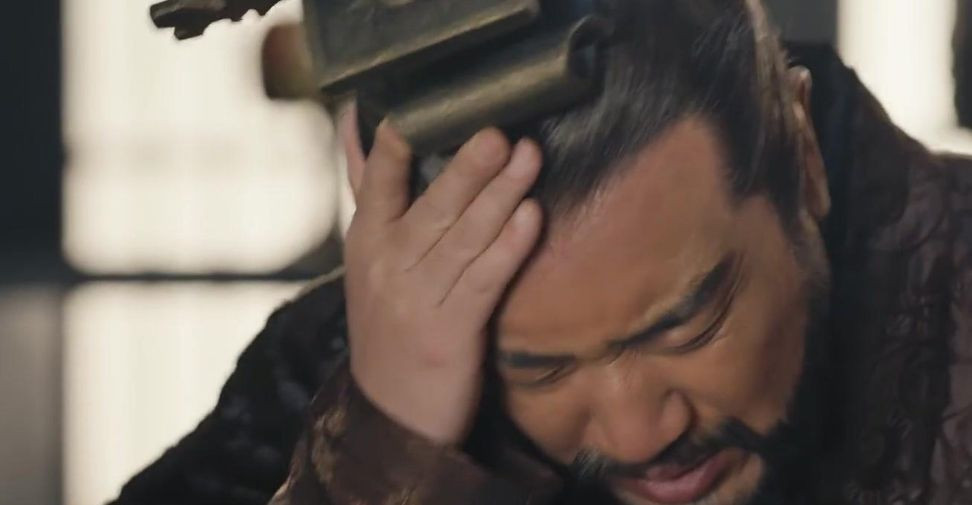 Vậy ai là người ung dung hưởng lợi nhất từ chính thất bại ê chề của gian hùng họ Tào trong trận đánh lớn cuối cùng thời Đông Hán?