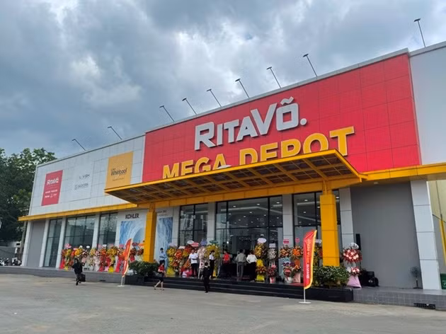 Hoan phien toa vu Tap doan Rita Vo kien khach hang