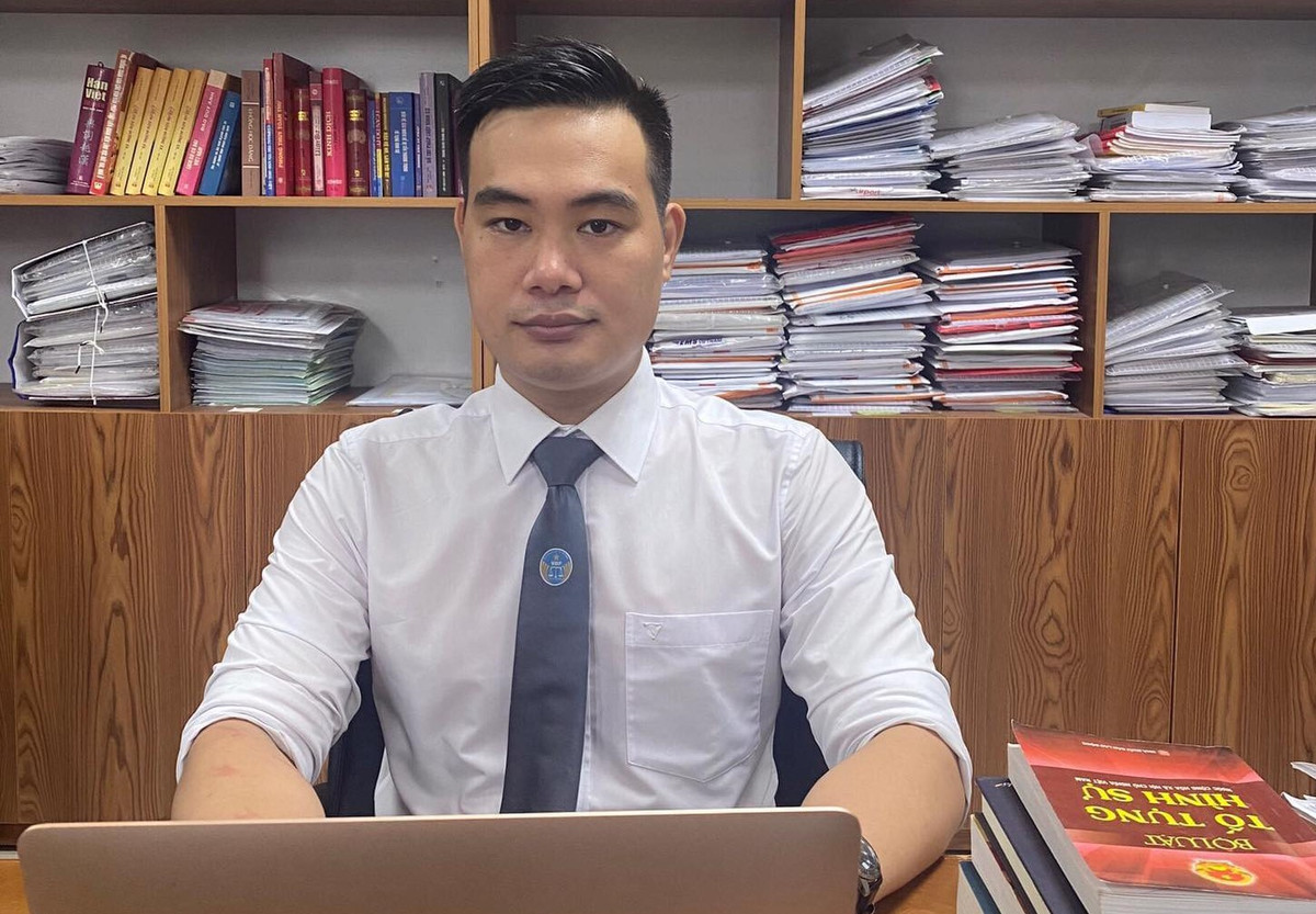 Cần xem tội phạm trốn đóng BHXH như tội phạm trốn thuế Can xem toi pham tron dong BHXH nhu toi pham tron thue