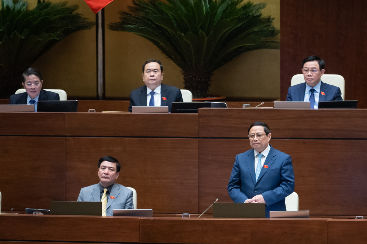 Thu tuong Pham Minh Chinh tra loi chat van nhieu noi dung quan trong