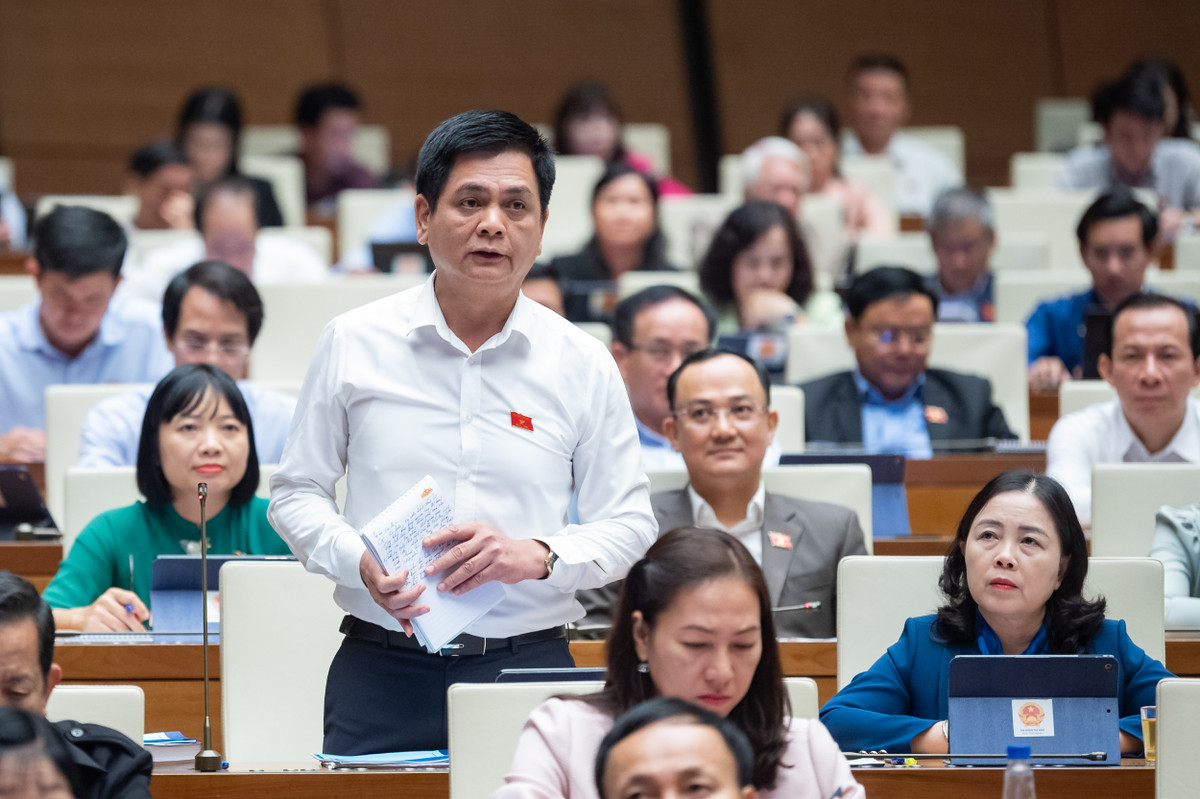 Thu tuong Pham Minh Chinh tra loi chat van nhieu noi dung quan trong-Hinh-2