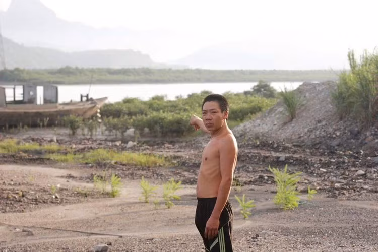 Danh sách cũng điểm tên Tổng công ty Thép Việt Nam: Công ty Cổ phần gang thép Thái Nguyên – TISCO; 6. Tập đoàn Dệt may Việt Nam: Khu công nghiệp dệt may Phố Nối Vinatex, Tổng công ty may Việt Thắng; 7. Tổng công ty Giấy Việt Nam: Nhà máy giấy Bãi Bằng.