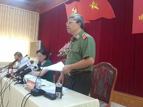 Ông Đặng Trần Chiêu, Giám đốc Công an tỉnh Yên Bái cho biết, diễn biến vụ án mau lẹ. Khi xảy ra vụ án, lực lượng công an tập trung làm tốt công tác đảm báo an ninh trật tự trên địa bàn, công tác khám nghiệm. “Đồng chí Phạm Duy Cường và đồng chí Ngô NgọcTuấn đã tắt thở lúc 13h. Nghi phạm Đỗ Cường Minh gây ra vụ án đã tử vong vào lúc 15h26 chiều cùng ngày”.