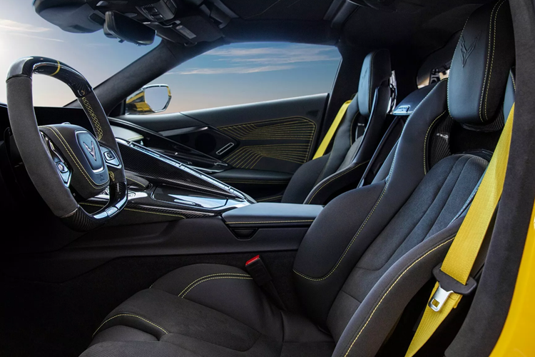 Challenger SRT Demon 170 đã giảm những con số đó xuống còn 1,66 giây và 8,91 giây ở tốc độ 151,17 243,28 km/h. Tuy nhiên, những con số này có thể không phản ánh toàn bộ vì còn nhiều yếu tố khác tác động.