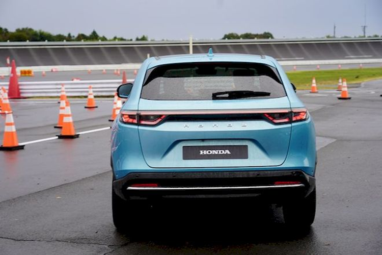 Dù thị trường Thái Lan hiện xuất hiện nhiều thương hiệu xe điện từ Mỹ cho đến Trung Quốc nhưng nước này chưa có dây chuyền sản xuất EV thật sự nào.