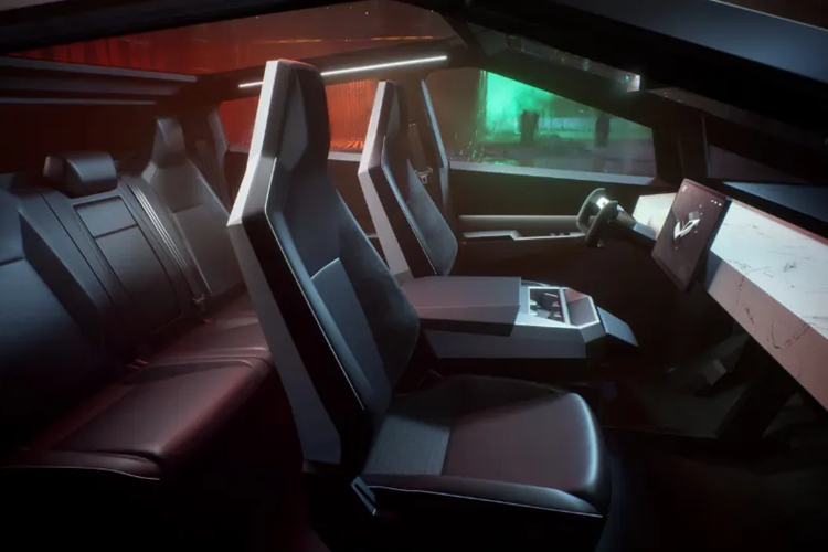 Chưa hết, Tesla Cybertruck 2024 còn được trang bị kính cường lực có khả năng ngăn vỡ tốt hơn. Hãng Tesla khẳng định kính sẽ không vỡ ngay cả khi va chạm với một quả bóng chày ở vận tốc 112 km/h.