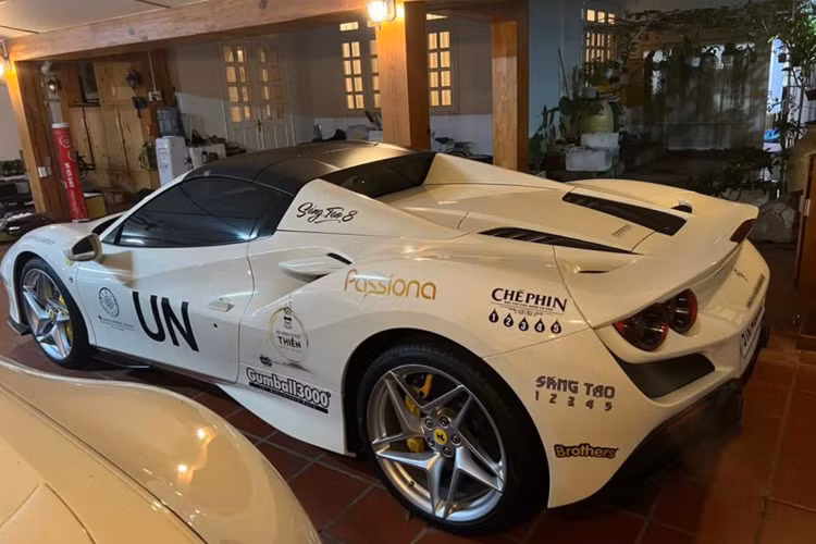 Theo lịch trình, sau khi xuất phát tại TP HCM, đoàn Gumball 3000 2024 sẽ đi qua Phrom Penh và Angkor Wat của Campuchia), Bangkok và Krabi của Thái Lan, Kuala Lumpur của Malaysia và cuối cùng kết thúc tại Singapore.