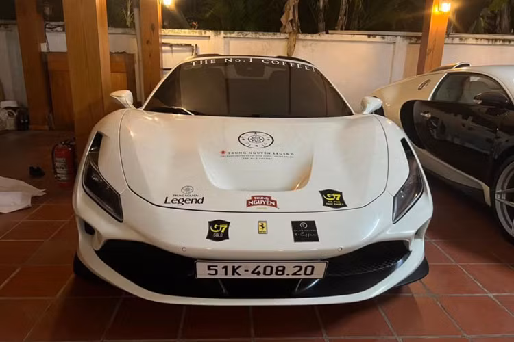 Hành trình siêu xe Gumball 3000 năm nay có sự tham gia của 121 đội được đánh số từ 0 đến 120. Danh sách này đang dần được hoàn thiện, trong đó có sự góp mặt của nhiều siêu xe và hypercar đỉnh cao. Hiện tại, các siêu xe cũng đang trên đường được vận chuyển về nước ta để chuẩn bị cho hành trình xuyên biên giới này.