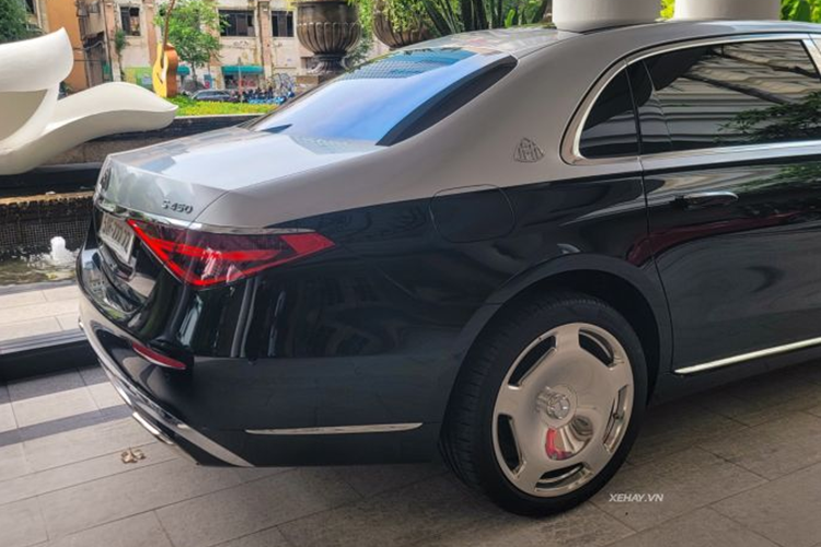 Cung cấp sức mạnh cho Mercedes-Maybach S450 4Matic là khối động cơ xăng V6, dung tích 3.0L với công nghệ EQ Boost cực kỳ mạnh mẽ cho công suất 367 mã lực và mô men xoắn cực đại 500Nm.