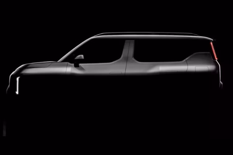 Về nội thất, dự kiến xe sẽ có trang bị tiện ích như: cụm đồng hồ kỹ thuật số, ghế chỉnh điện thông gió, cửa sổ trời toàn cảnh, hệ thống âm thanh cao cấp Bose và nhiều công nghệ hỗ trợ người lái.