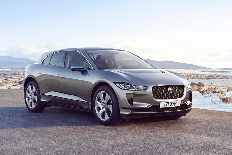 Cụ thể, khối pin trên những chiếc SUV điện Jaguar I-Pace bị lỗi, có thể phát nổ nếu pin bị quá nhiệt.