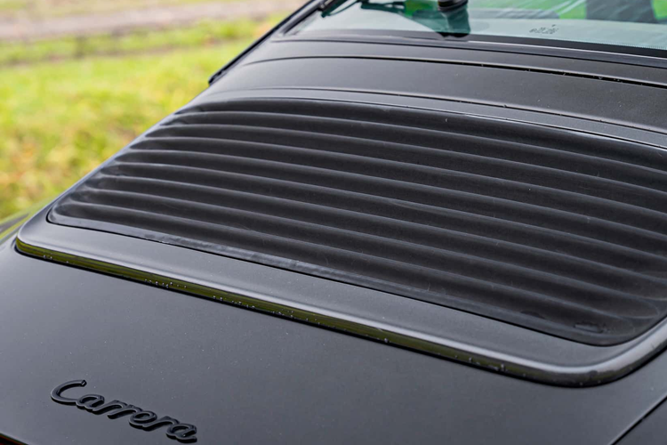 Hãng độ cũng cho biết, việc nâng cấp này có thể được thực hiện với tất cả các mẫu 911 làm mát bằng không khí. Hãng độ cũng đang chế tạo một chiếc 930 Turbo dẫn động bốn bánh với hộp số PDK cho một khách hàng và chiếc xe này còn có hệ thống ABS giống như chiếc BMW E46 M3.