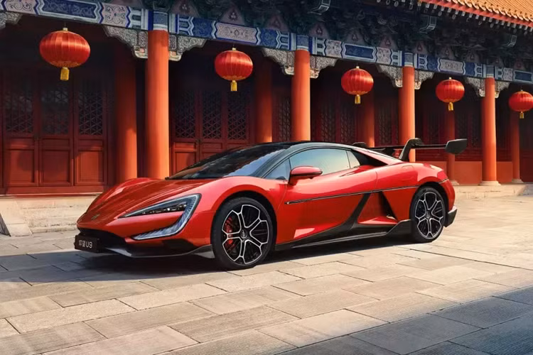 Yangwang U9 2024 - sieu xe dien Trung Quoc gia tu 5,75 ty dong