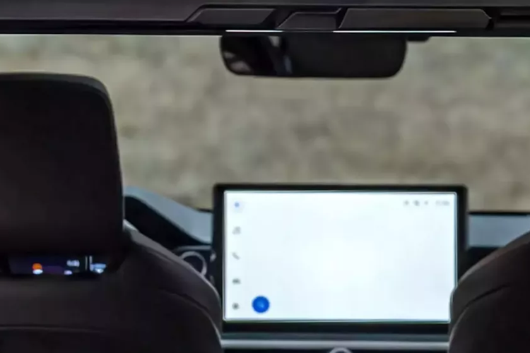 Hiện chưa có nhiều thông tin liên quan đến kích thước và động cơ của Toyota 4Runner mới. Tuy nhiên, sẽ không bất ngờ nếu mẫu xe này giữ lại kích thước của thế hệ cũ.