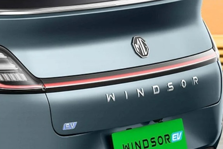 Cung cấp sức mạnh cho xe là mô-tơ điện được đặt tại trục trước cho công suất tối đa 136 mã lực, mô-men xoắn 200 Nm. Động cơ điện kết hợp cùng pin 38 kWh cho phạm vi hoạt động tối đa lên đến 331 km.