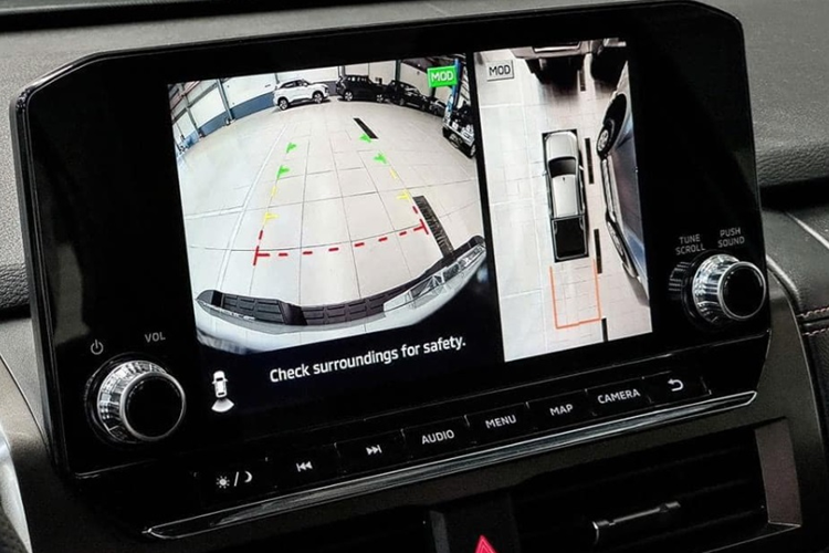 Theo thông tin từ đại lý, bản Athlete cao cấp sẽ được trang bị động cơ 2.4L tăng áp kép hoàn toàn mới, cho công suất 204 mã lực, mô-men xoắn 470 Nm. Động cơ kết hợp với hệ dẫn động 2 cầu.