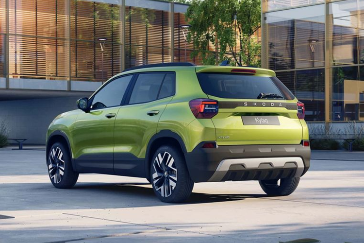 Skoda Kylaq sẽ chính thức được mở bán từ đầu năm 2025 tại Ấn Độ và sản xuất tại nhà máy Chakan. Mức giá xe Skoda Kylaq 2025 khởi điểm từ 789.000 INR (khoảng 230 triệu VNĐ), mẫu SUV mang thương hiệu CH Séc này sẽ cạnh tranh cùng với Citroen New C3, Hyundai Venue, Nissan Magnite, Toyota Raize và Tata Nexon.