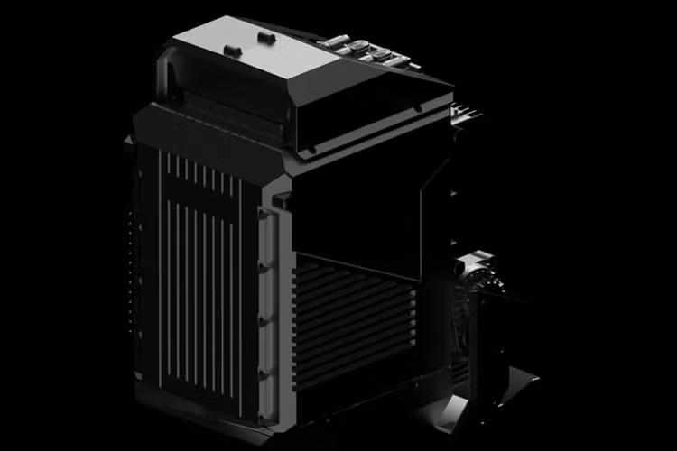 Các lớp bảo vệ này bao gồm: bảo vệ nhiệt, bảo vệ cơ học, bảo vệ điện, bảo vệ linh kiện điện tử và phần mềm, cùng hệ thống cảm biến. Theo công bố, phiên bản Prototype (phiên bản thử nghiệm tiền sản xuất) có phạm vi hoạt động lên đến 200 km/sạc, tốc độ trung bình 50 km/h và có thể đạt tốc độ tối đa 130km/h.