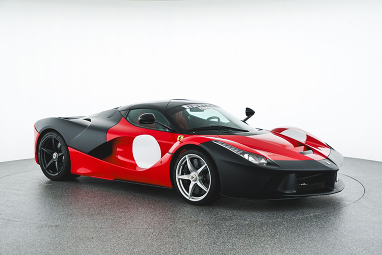 Một nguyên mẫu Ferrari La Ferrari thử nghiệm có tên nội bộ là “F150 Prototipo Preserie PS1” đã được bán đấu giá ở Seattle, Washington.