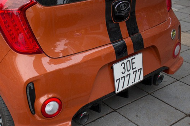 Về biển ngũ quý 7, theo cách đọc của nhiều người, số 7 là thất, mất mát nên biển ngũ quý 7 không đẹp vì sẽ gây ra những tang thương, mất của...