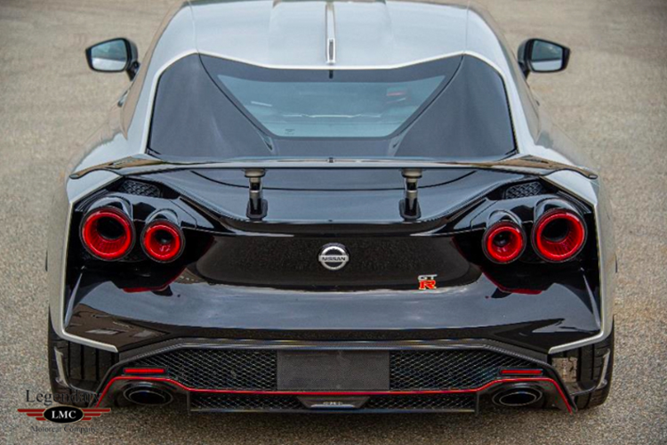 Ông Michael Carcamo, Giám đốc phụ trách mảng Xe thể thao và Nismo của Nissan cho biết: “Khách hàng của chúng tôi đã được tận hưởng trải nghiệm cá nhân hóa do Italdesign cung cấp”. Đồng thời, ông còn nói thêm: “Mỗi chiếc xe sẽ trở thành một kiệt tác thực sự”.