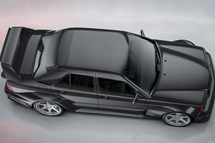 Đến nay, những hình ảnh đầu tiên của xe đã chính thức được hé lộ. Theo đó, HWA EVO được phát triển dựa trên nền tảng Mercedes-Benz W201, tiền thân của mẫu sedan hạng sang C-Class.