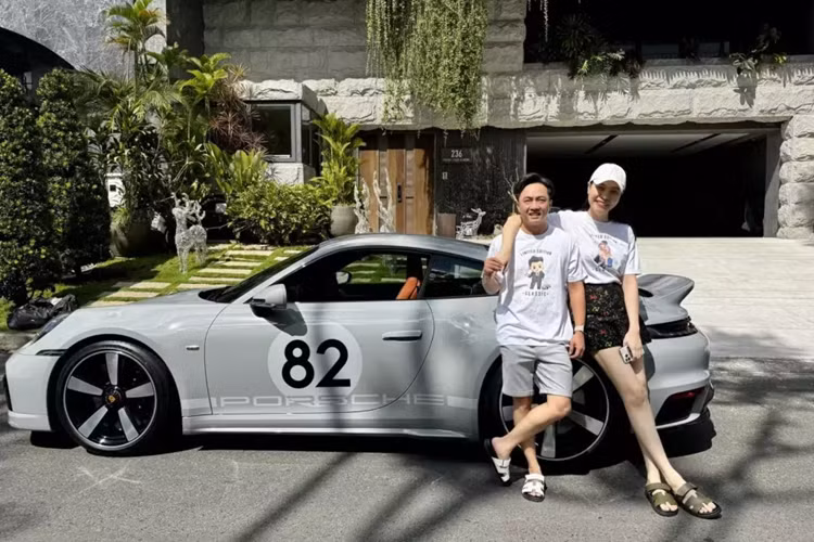 Có vẻ như lời hứa sẽ mang chiếc xe thể thao số sàn Porsche 911 Sport Classic chạy hơn 100.000 km trước khi bán lại của Cường Đô la đang là động lực cho tay chơi xe phố núi thực hiện.