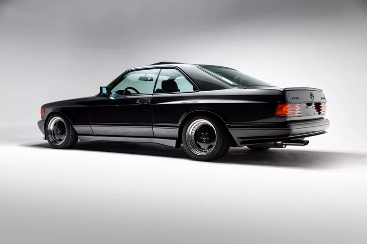 Chiếc xe này đã đi được khoảng 90.000 km kể từ khi xuất xưởng, vẫn còn khá mới nếu so với khoảng thời gian sản xuất của xe. Tuy nhiên, chiếc xe này đã tìm được chủ sở hữu mới với mức giá 544.560 Đô thông qua một chuyên trang đấu giá những mẫu xe độc đáo.