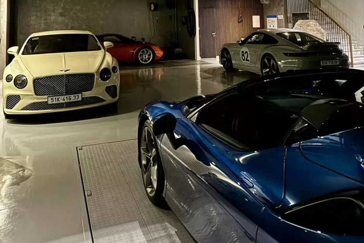 Đáng chú ý, có 1 bình luận cho rằng liệu dàn siêu xe của Cường Đô la sau 4 năm có còn nằm trong garage của mình, tay chơi này chỉ chia sẻ đơn giản tùy duyên khiến không ít cư dân mạng tỏ ra thích thú.