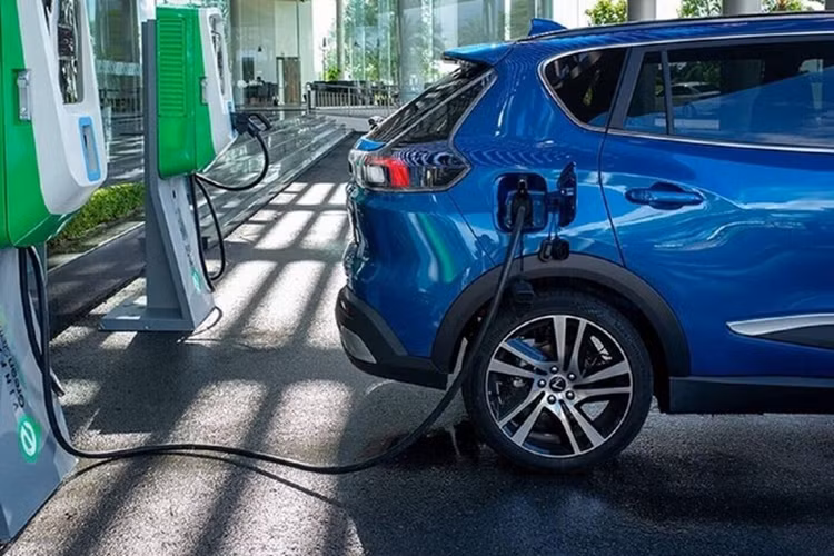 Duy trì pin từ 20% đến 80% giúp sạc nhanh hơn và bảo vệ tuổi thọ pin.