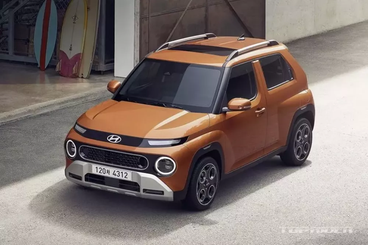 Theo đó, mẫu SUV hạng A này được trang bị lưới tản nhiệt mới hẹp hơn trước. Lưới tản nhiệt cũng không còn được thiết kế không viền như phiên bản cũ. Thay vào đó, lưới tản nhiệt được sơn màu đen với viền bao quanh màu bạc. Tiếp theo đó là cản trước mới với ốp màu bạc dày dặn.