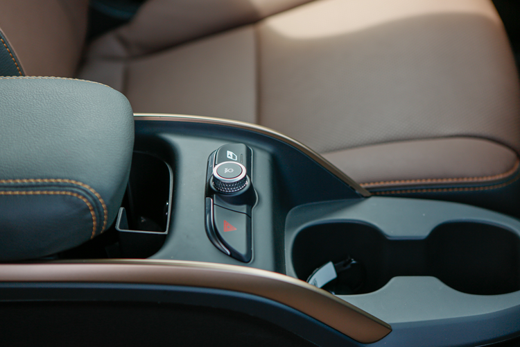 Bên cạnh đó, chủ xe VF6 còn được hưởng luồng phục vụ riêng khi sử dụng các dịch vụ trong hệ sinh thái Vingroup. Những ưu đãi này cũng đưa chi phí sử dụng VF6 về mức tốt nhất từ trước tới nay.