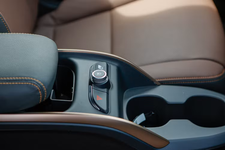 Bên cạnh đó, chủ xe VF6 còn được hưởng luồng phục vụ riêng khi sử dụng các dịch vụ trong hệ sinh thái Vingroup. Những ưu đãi này cũng đưa chi phí sử dụng VF6 về mức tốt nhất từ trước tới nay.