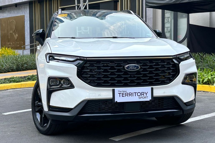 Kể từ khi ra mắt tại Philippines vào năm 2020, Ford Territory liên tục được xếp top những mẫu xe bán chạy thị trường này. Phiên bản nâng cấp ra mắt vào năm 2023 đã củng cố thêm vị thế của Ford Territory tại Philippines, trở thành mẫu xe bán chạy thứ hai của Ford Philippines.