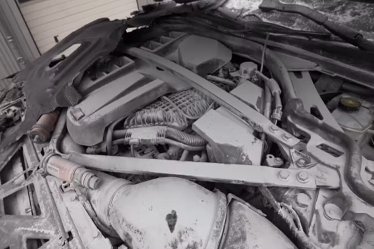 Sau cú va chạm khiến xe bị hư hỏng nặng, Charoudin đã mang xe đi sửa và quyết định độ lại xe mạnh hơn. Chi phí để sửa xe BMW M4 tai nạn này ước tính lên đến 200.000 USD (hơn 5 tỷ đồng).