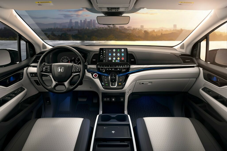 Các nhà thiết kế của Honda đã bổ sung thêm các tùy chọn mâm xe mới để người dùng có thể lựa chọn, trong đó có bộ mâm xe 19 inch đặc trưng dành cho phiên bản Elite hàng đầu.