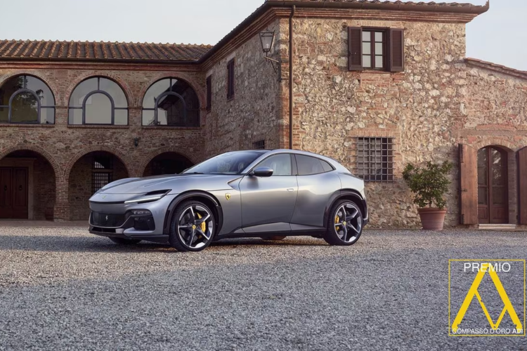 Lễ trao giải diễn ra tại Milan và có sự tham dự của Flavio Manzoni, Giám đốc thiết kế của thương hiệu siêu xe Ferrari. Giải thưởng về thiết kế Compasso d’Oro được thành lập vào năm 1954 bởi ADI (Hiệp hội Thiết kế Công nghiệp Ý).