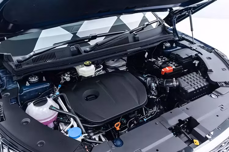 Thông tin về việc hãng xe Chery quay trở lại Việt Nam sau nhiều năm vắng bóng đã xuất hiện từ năm 2022. Tuy nhiên, sau hơn 2 năm, Chery vẫn chưa chính thức bán xe ở Việt Nam khiến nhiều khách hàng trong nước mất kiên nhẫn và chuyển sang mua ô tô của thương hiệu khác.