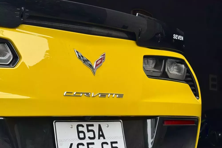 Mẫu xe thể thao mui trần này được trang bị khối động cơ LT4, V8, siêu nạp, dung tích 6.2 lít, "bơm" ra công suất tối đa 650 mã lực tại vòng tua máy 6.400 vòng/phút và mô-men xoắn cực đại 880 Nm tại vòng tua máy 3.600 vòng/phút.