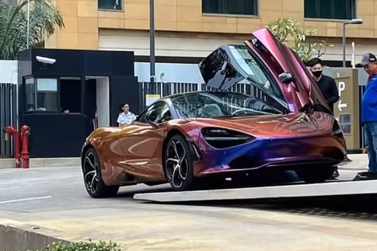 McLaren 750S gan 20 ty mau son “tac ke” dau tien ve Viet Nam