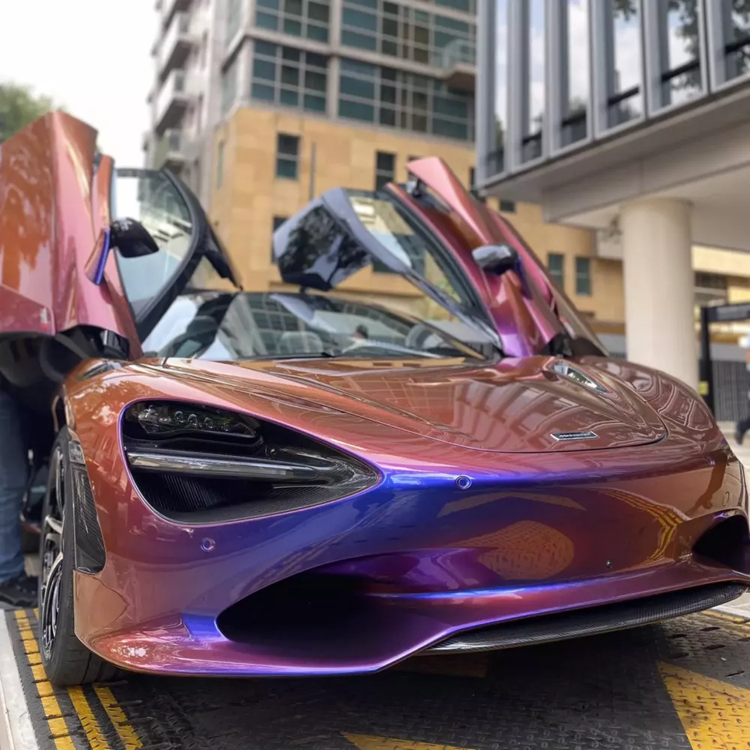 McLaren 750S gan 20 ty mau son “tac ke” dau tien ve Viet Nam-Hinh-2