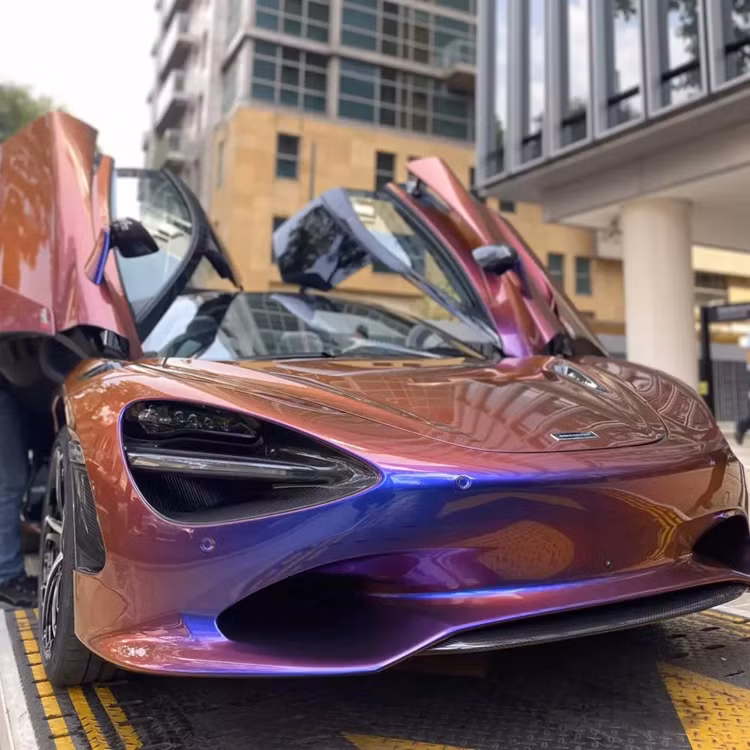 McLaren 750S gan 20 ty mau son “tac ke” dau tien ve Viet Nam-Hinh-2